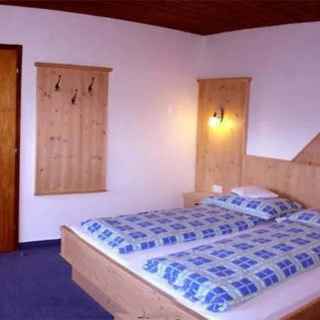 Ahrnerhof *