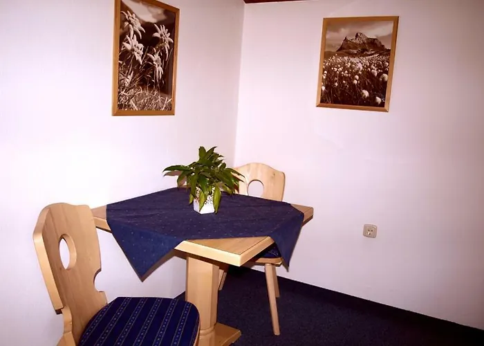 Ahrnerhof مزرعة للإقامة *